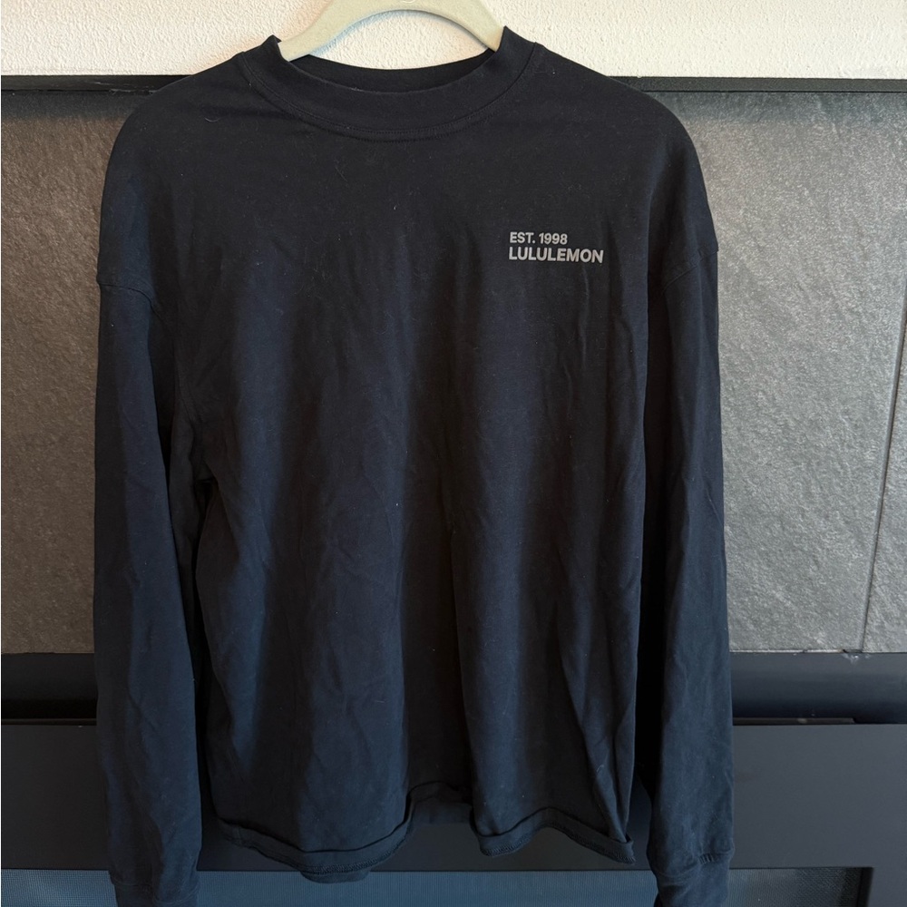 lululemon athletica Black Long Sleeve Tee
